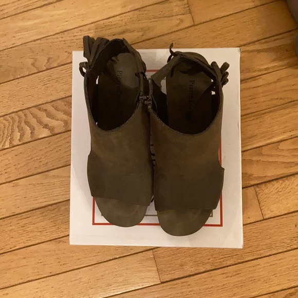 NWT Pierre Dumas Booties - Picture 4 of 5